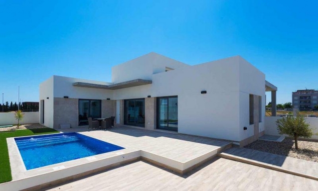 Villa te koop - Nieuw onroerend goed te koop - Daya Nueva - Daya Nueva