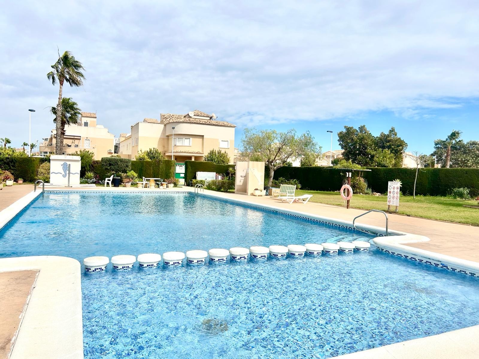 Eigendom verkocht - Bungalow te koop - Torrevieja - Banos de Europa