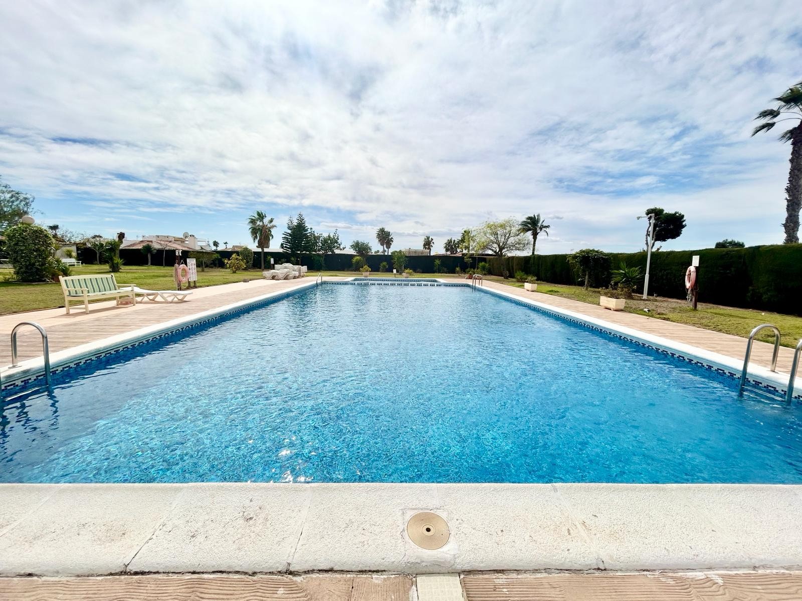 Eigendom verkocht - Bungalow te koop - Torrevieja - Banos de Europa