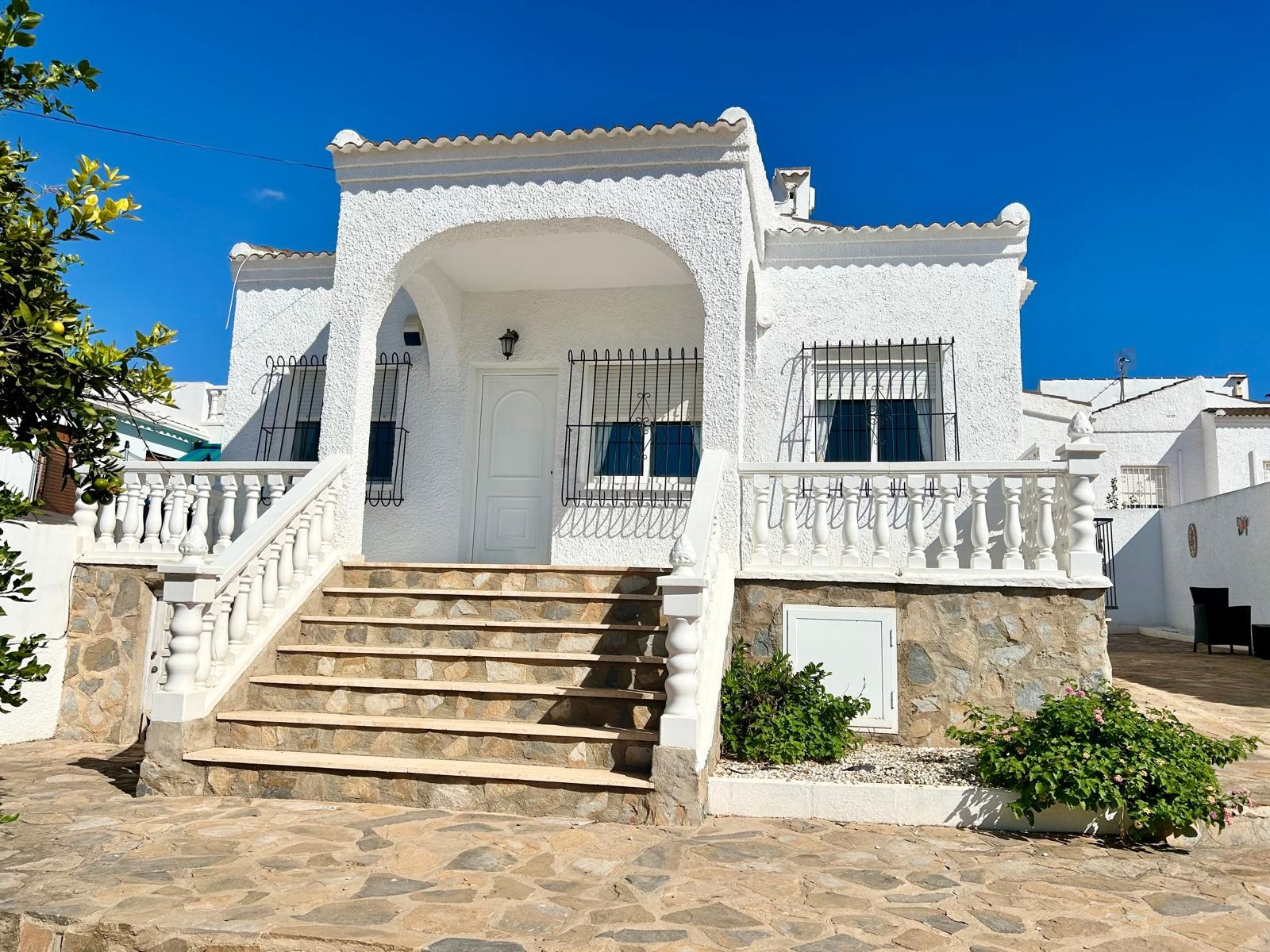 Property Sold - Villa for sale - Torrevieja - San Luis