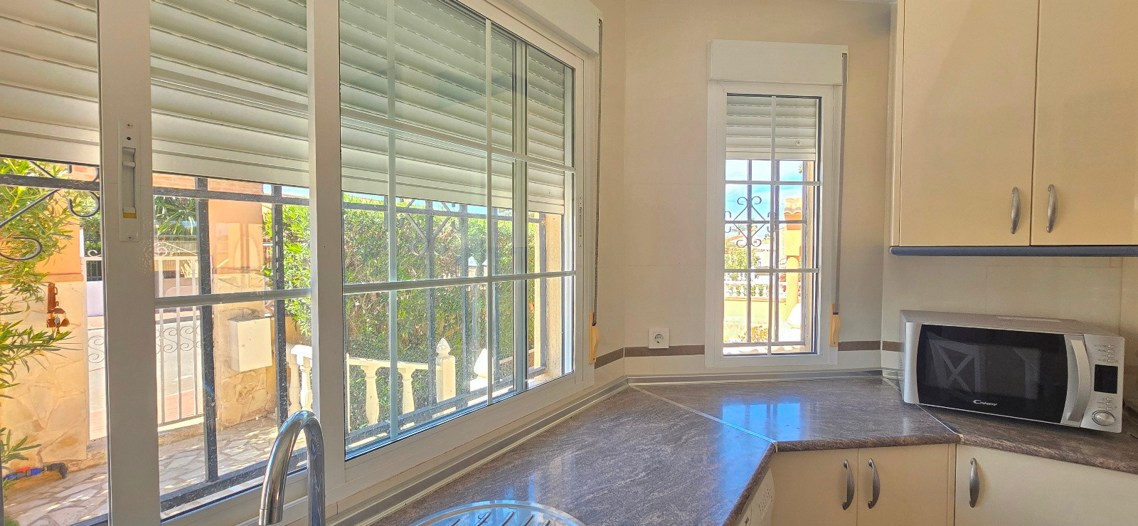 Propriété à vendre - Villa à vendre - Torrevieja - El Chaparral