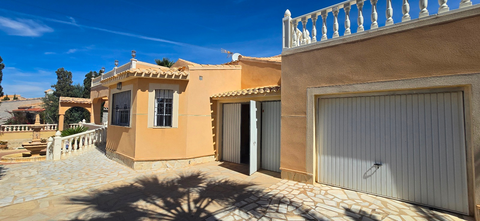 Propriété à vendre - Villa à vendre - Torrevieja - El Chaparral