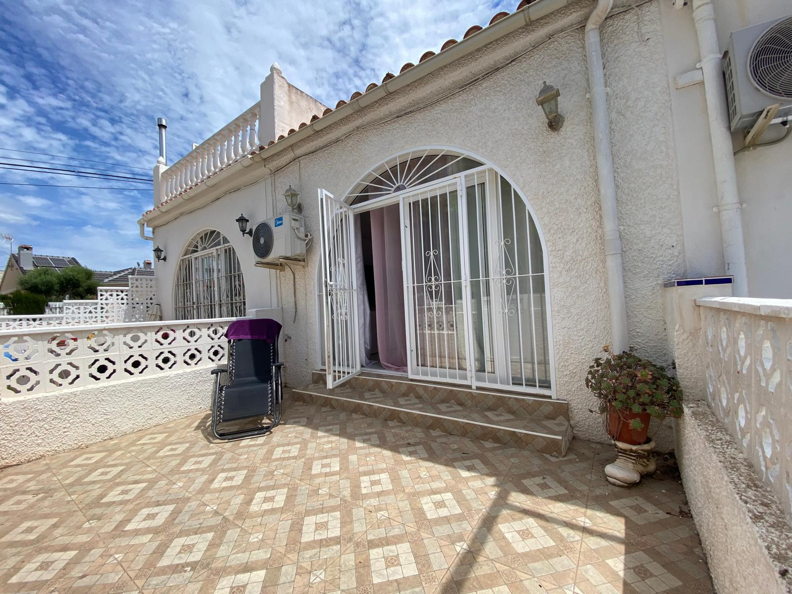 Eigendom verkocht - Bungalow te koop - Torrevieja - El Chaparral