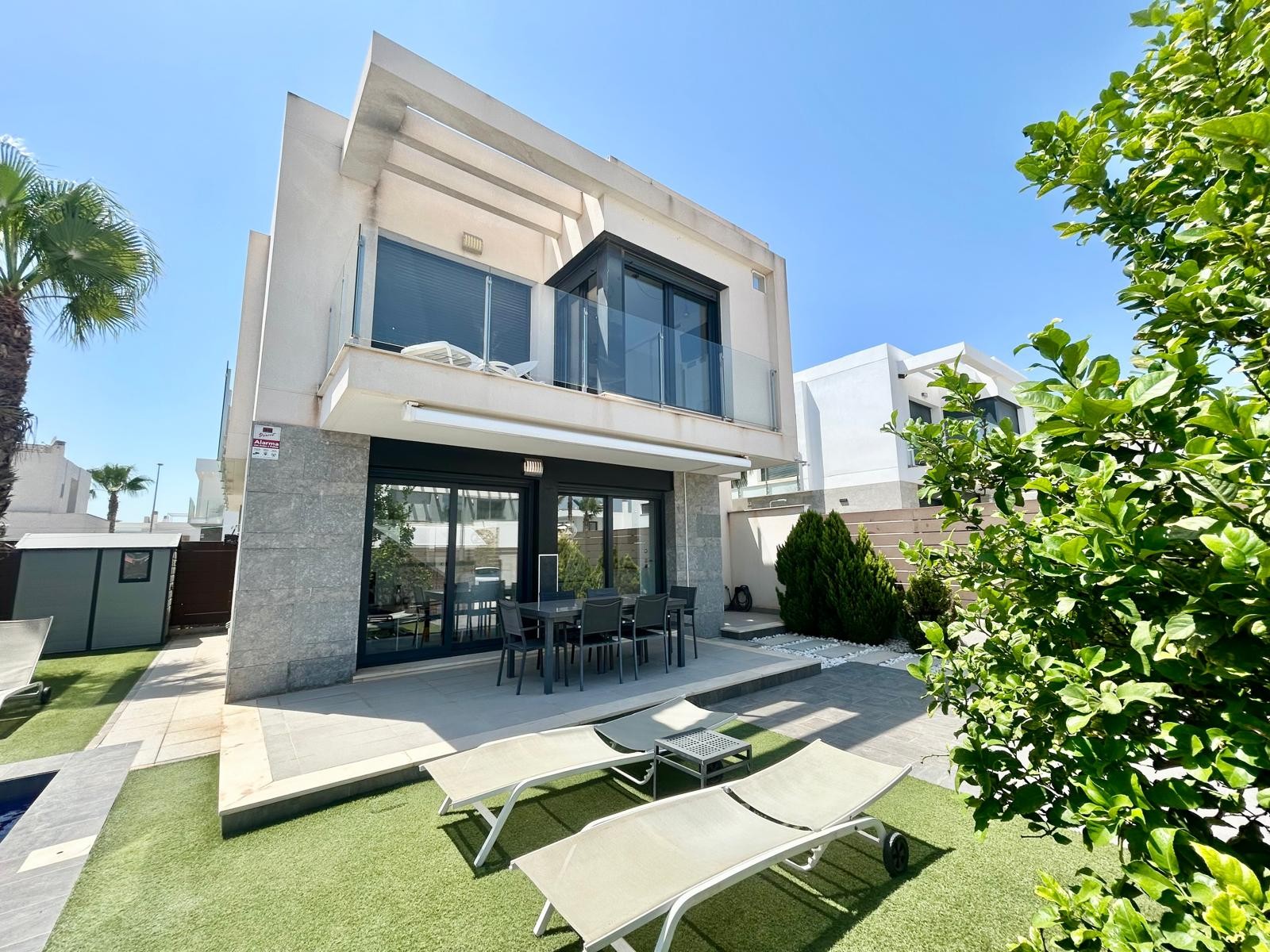 Property for sale - Villa for sale - Orihuela - Vistabella Golf