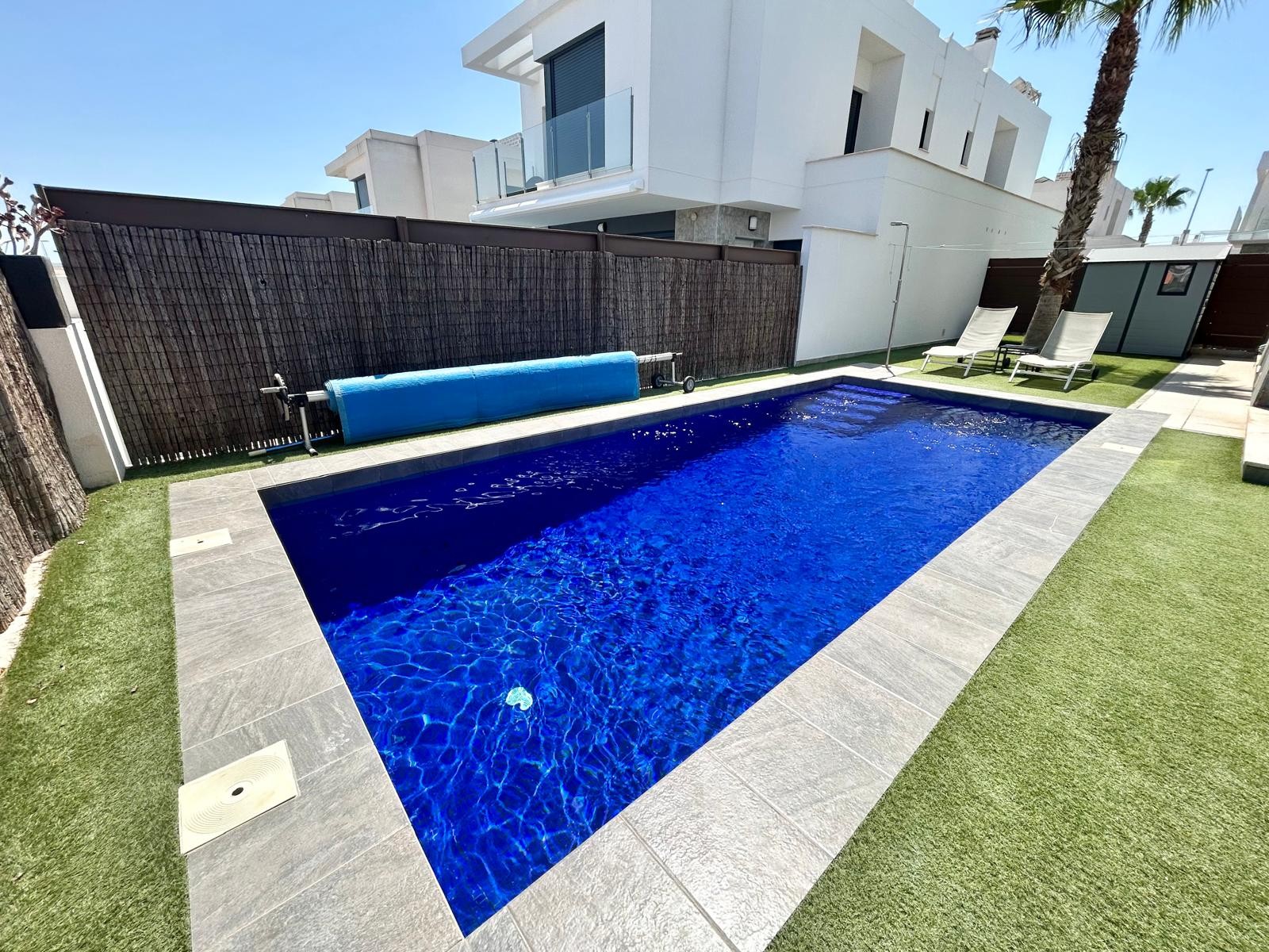 Property for sale - Villa for sale - Orihuela - Vistabella Golf