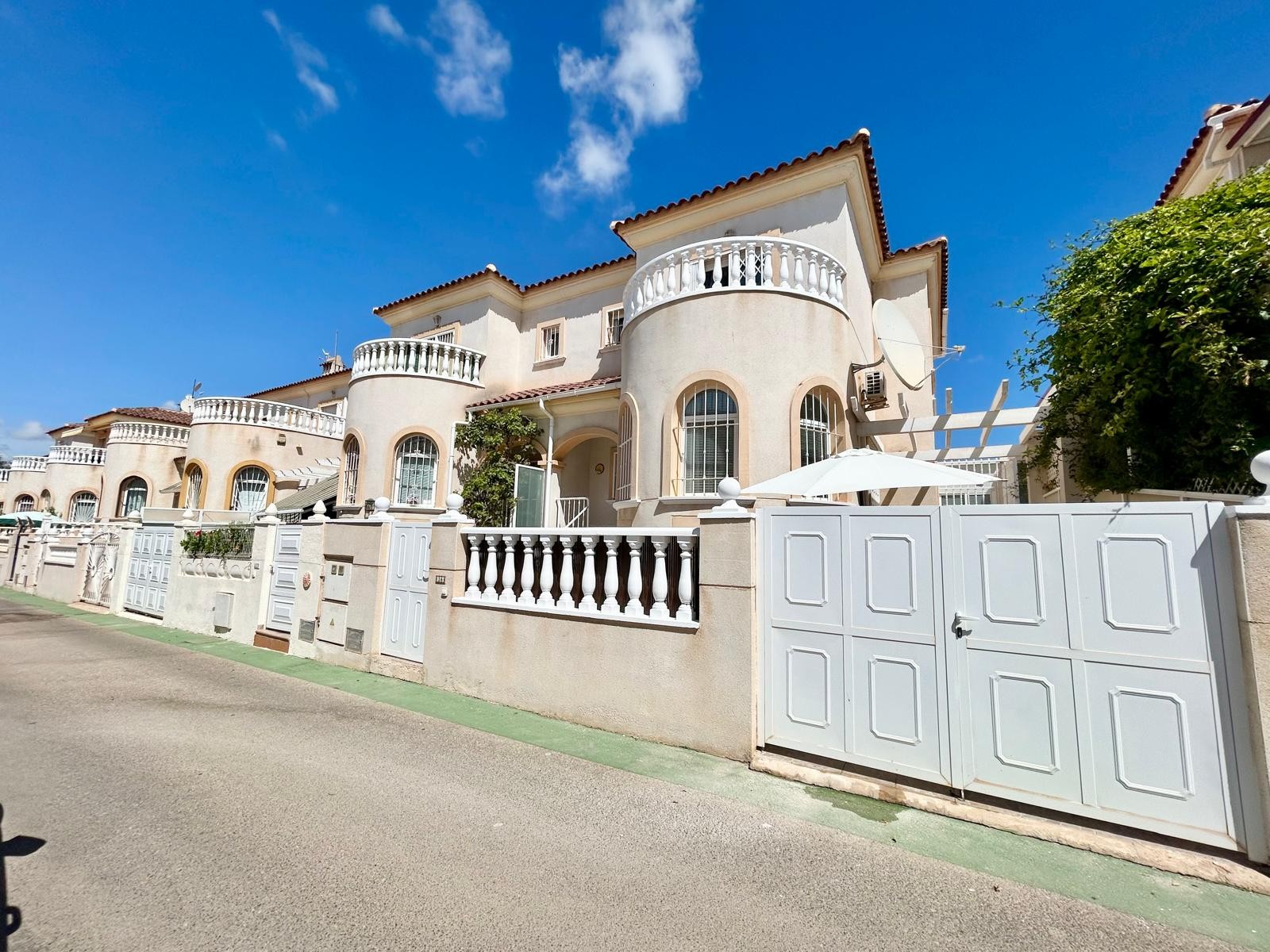 Eigendom verkocht - Rijtjeshuis te koop - Torrevieja - Aguas Nuevas