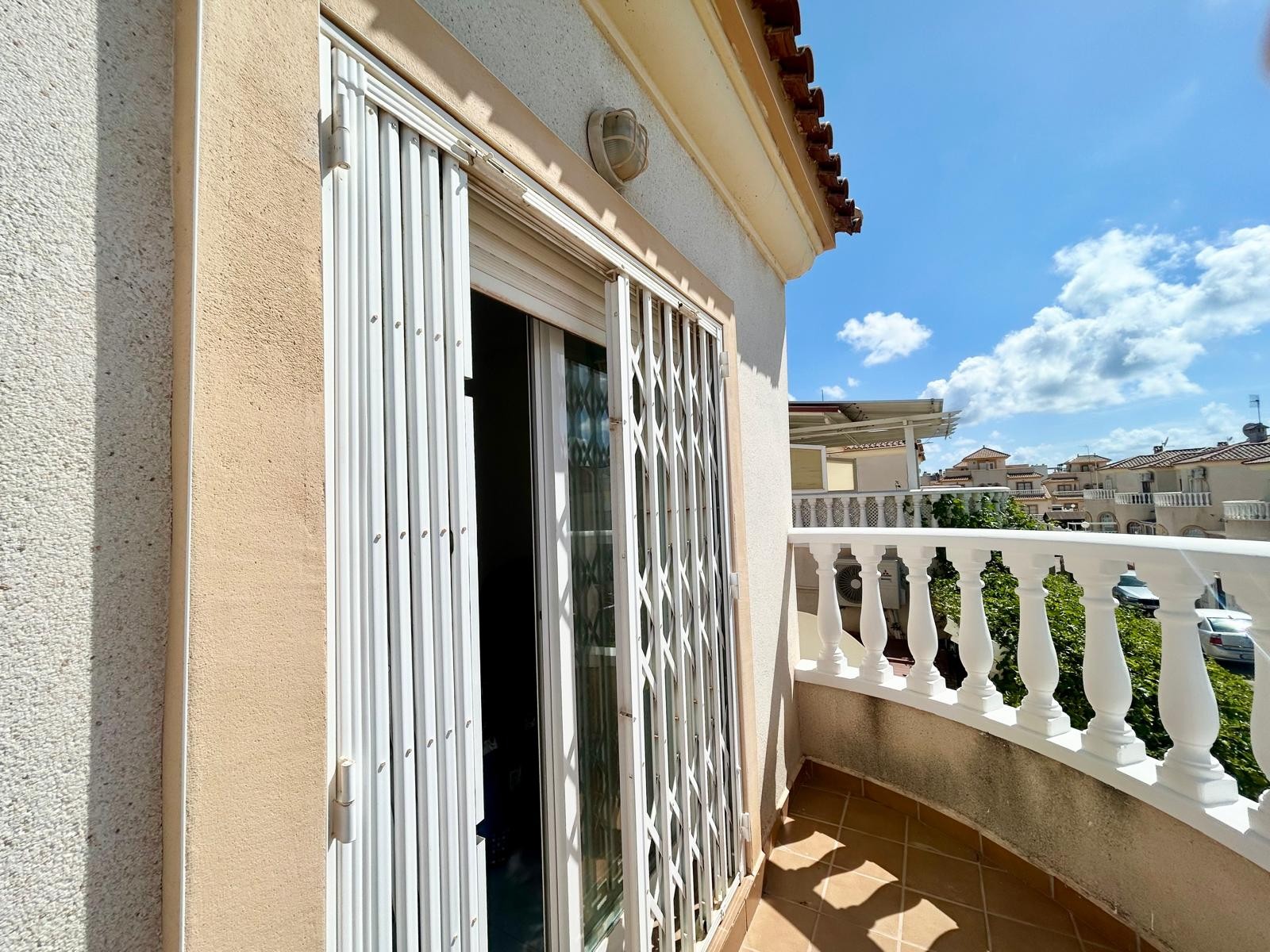 Eigendom verkocht - Rijtjeshuis te koop - Torrevieja - Aguas Nuevas