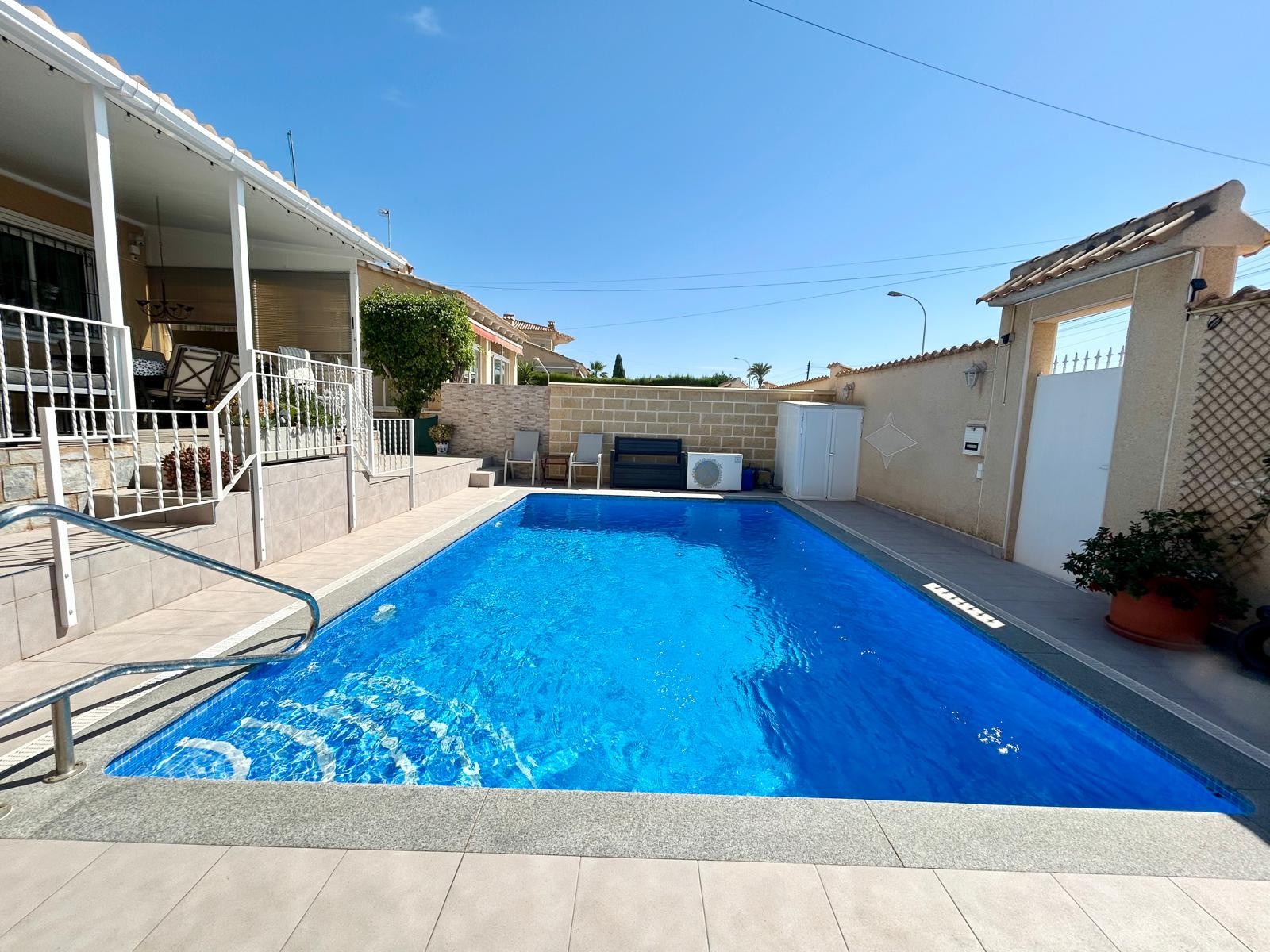 Propriété à vendre - Villa à vendre - Torrevieja - La Siesta