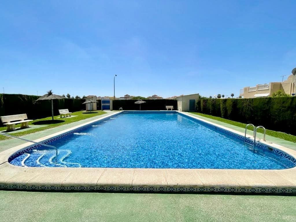 Eigendom verkocht - Bungalow te koop - Torrevieja - Paraje Natural