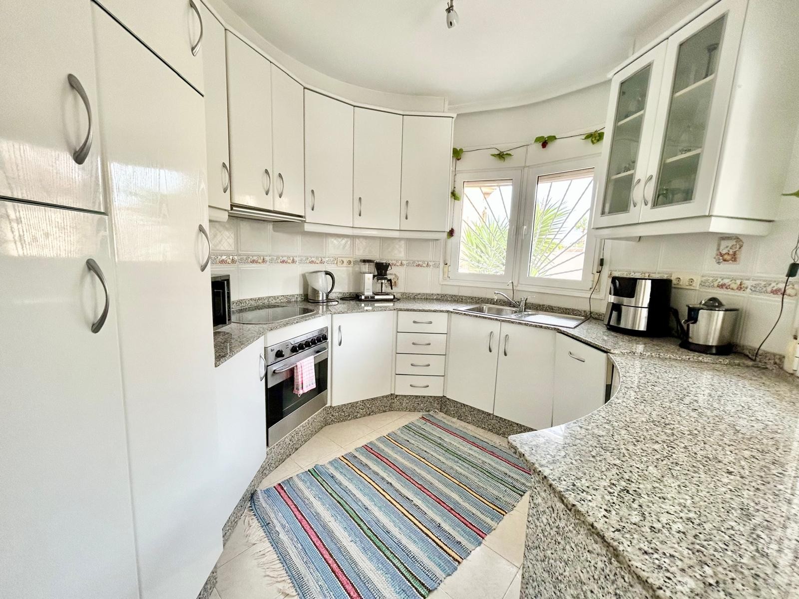 Property for sale - Villa for sale - Torrevieja - San Luis