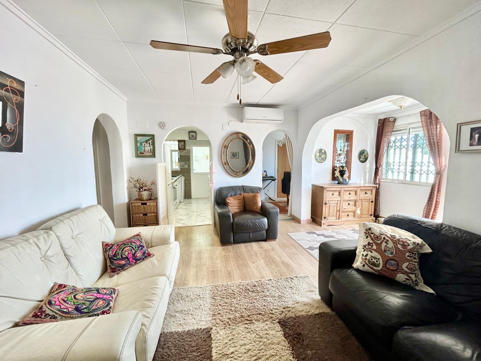 Property for sale - Villa for sale - Torrevieja - La Siesta