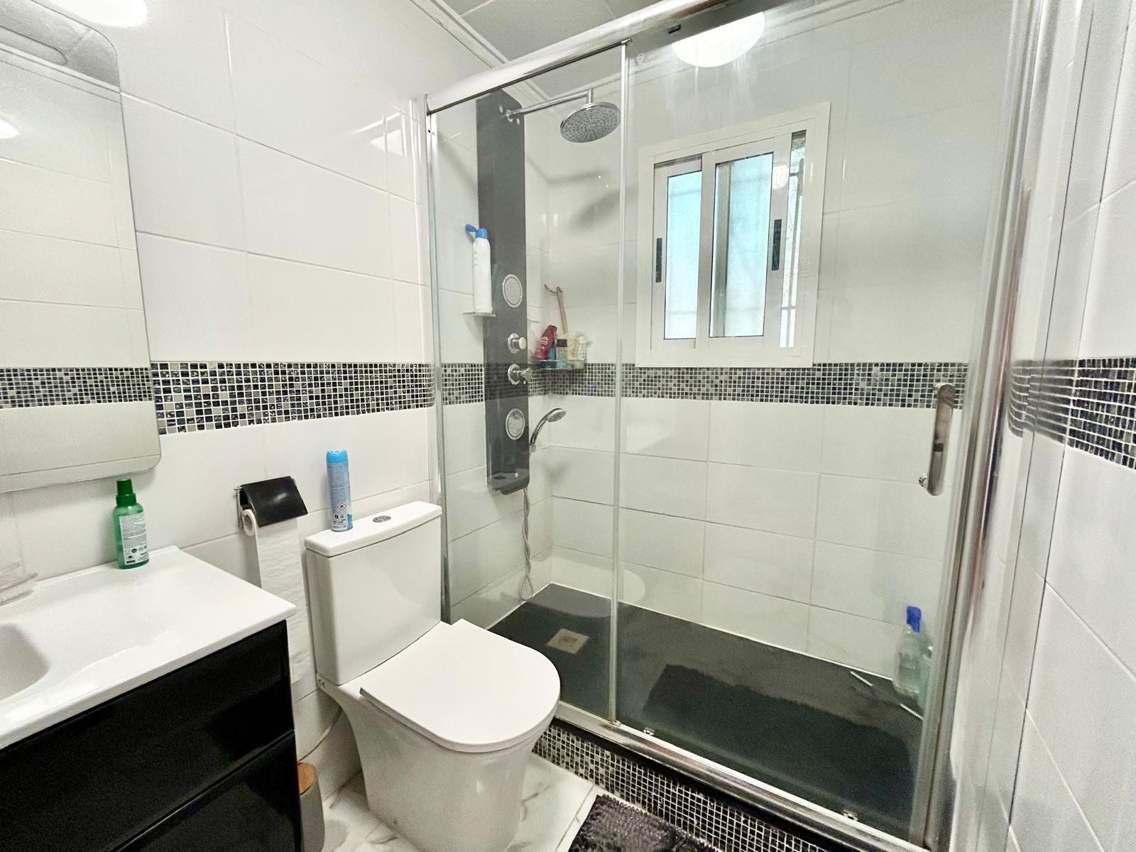 Property for sale - Villa for sale - Torrevieja - La Siesta