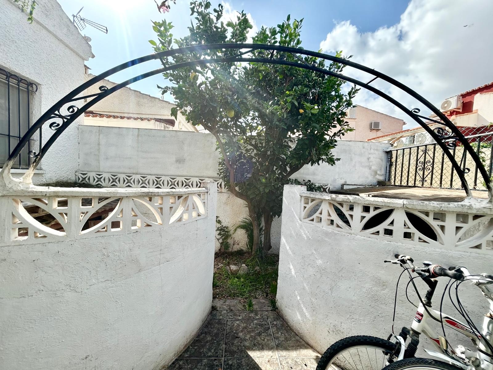 Property for sale - Villa for sale - Torrevieja - La Siesta