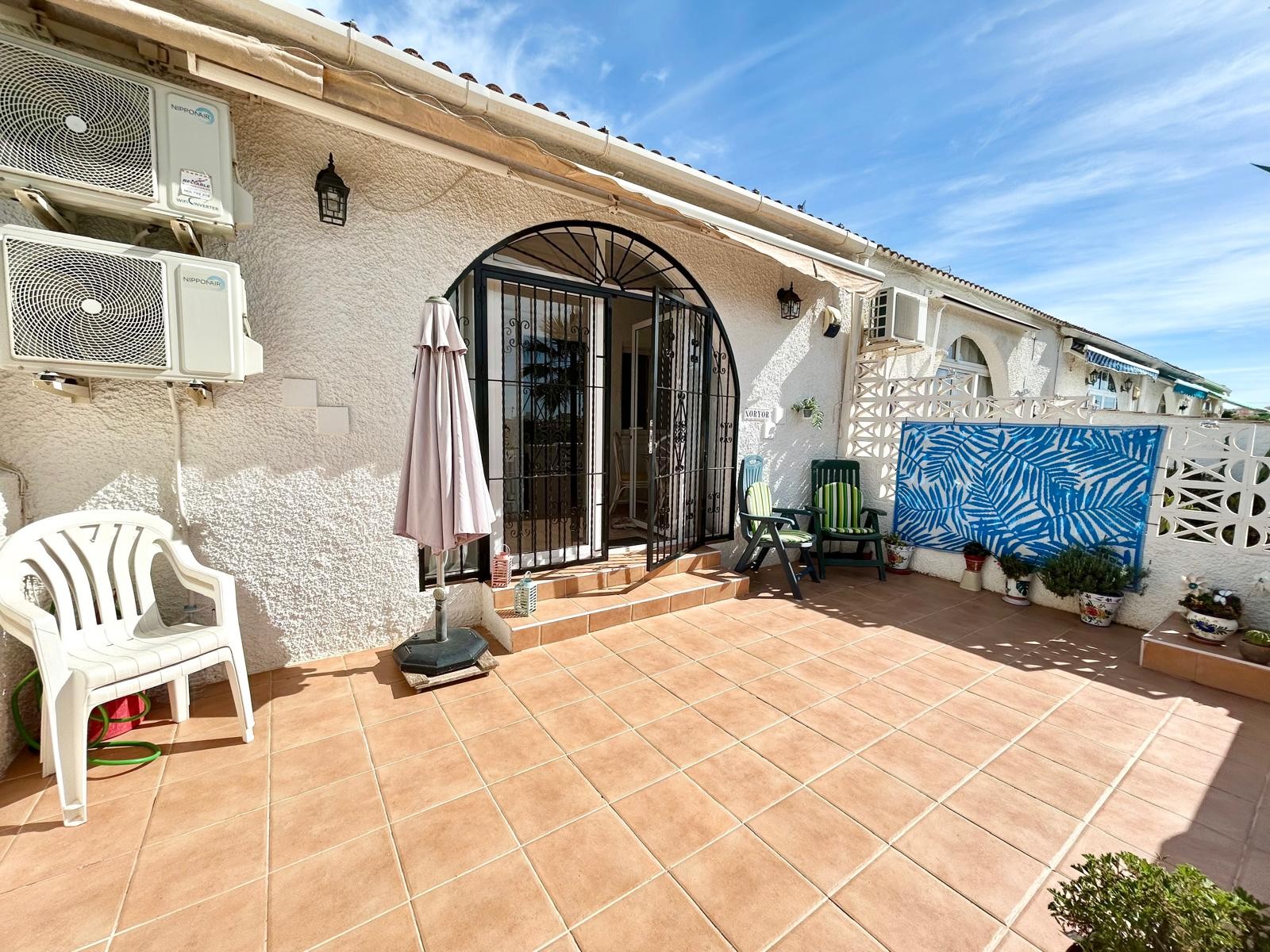 Property for sale - Bungalow for sale - Torrevieja - La Siesta