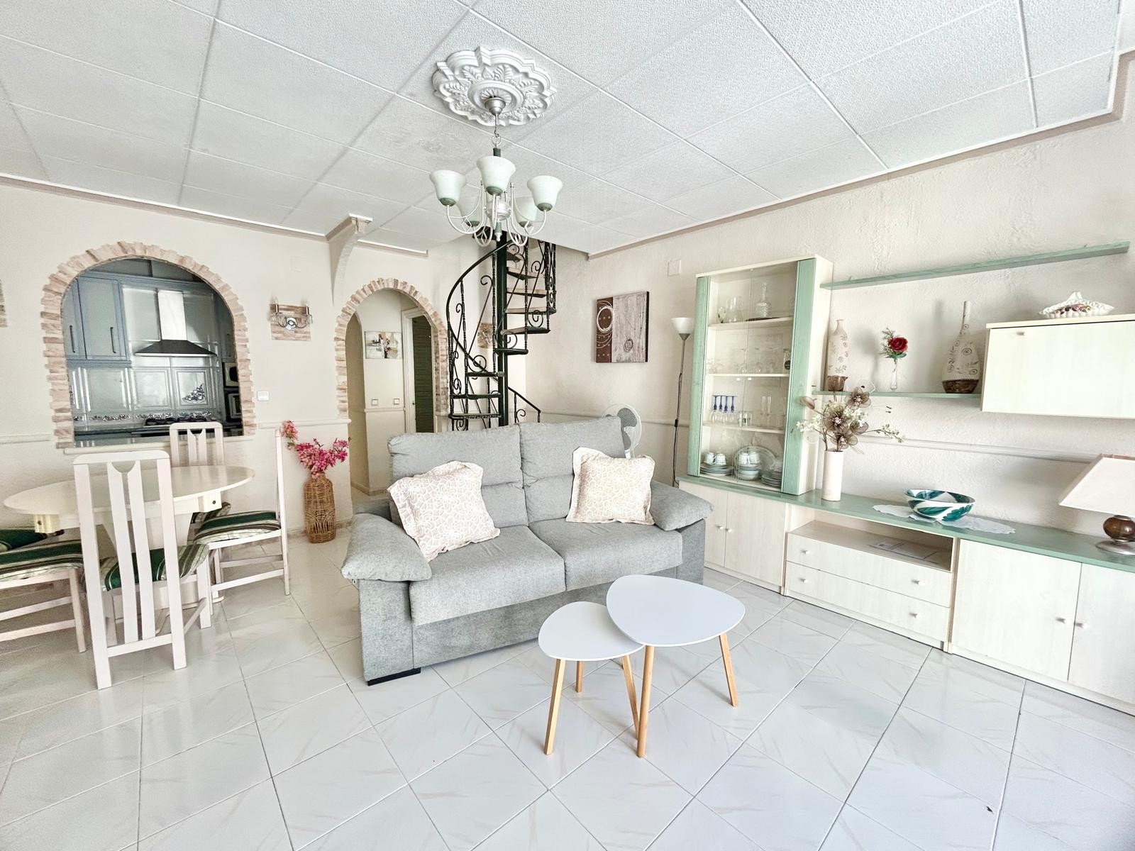 Propriété vendue - Maison de ville à vendre - Torrevieja - La Siesta