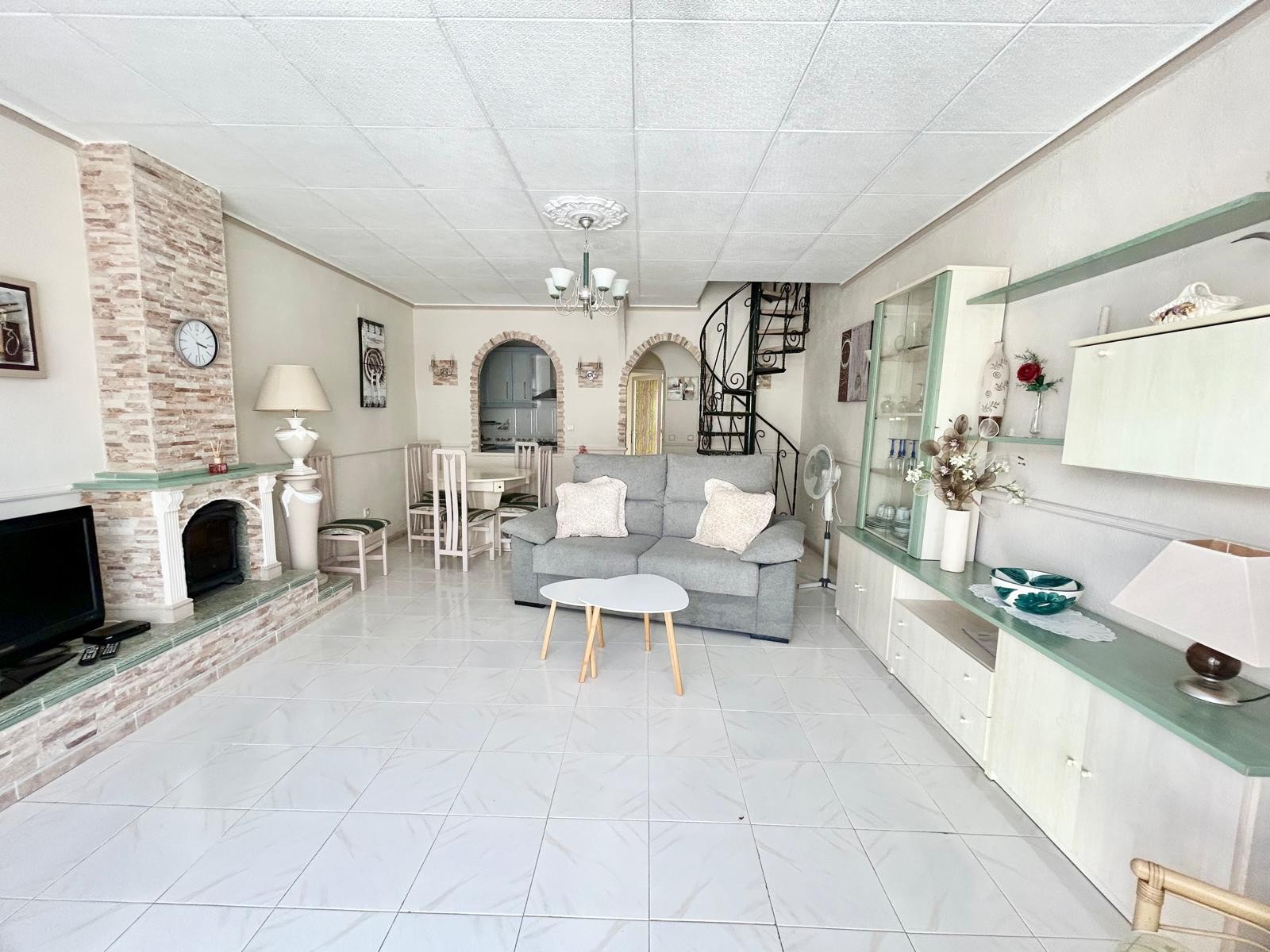 Propriété vendue - Maison de ville à vendre - Torrevieja - La Siesta