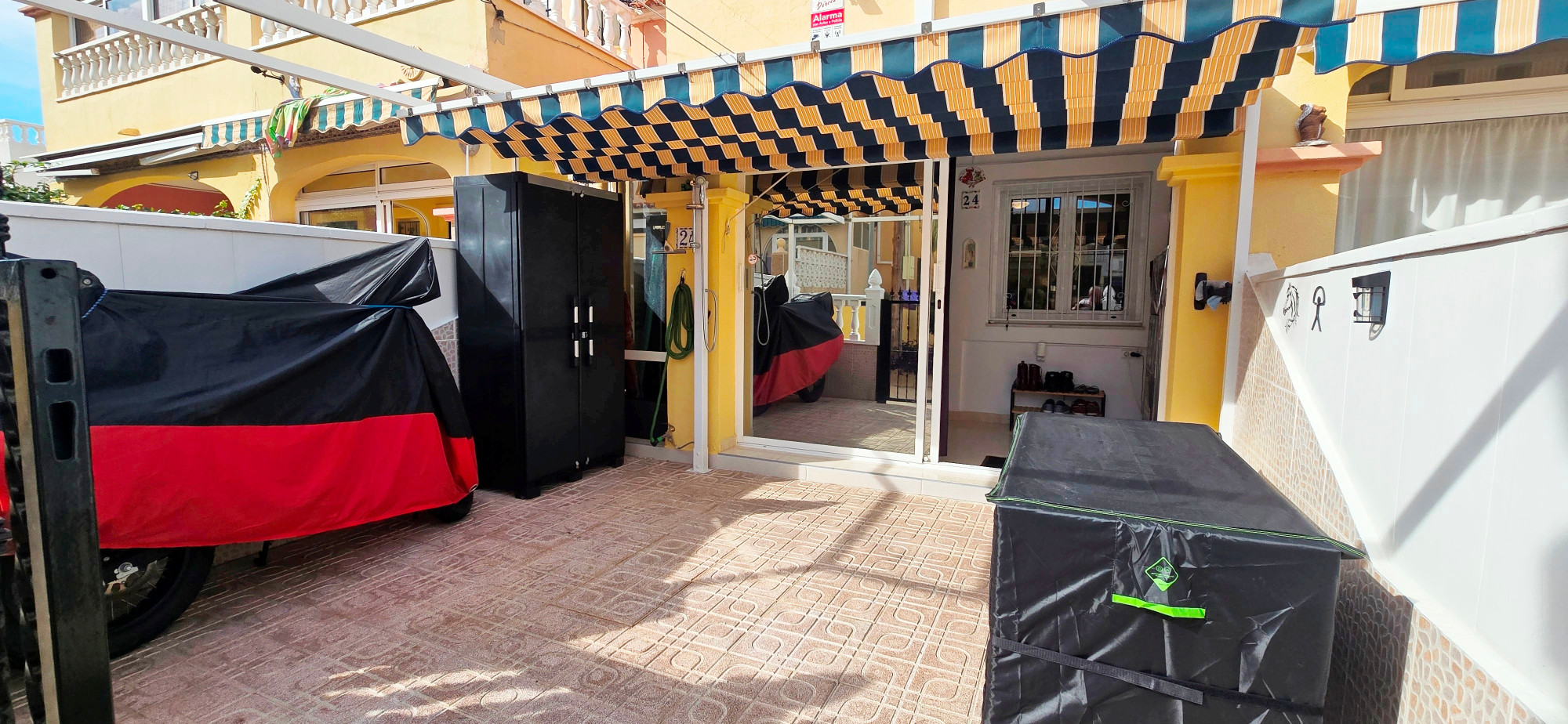 Te koop aangeboden onroerend goed - Rijtjeshuis te koop - Torrevieja - El Chaparral