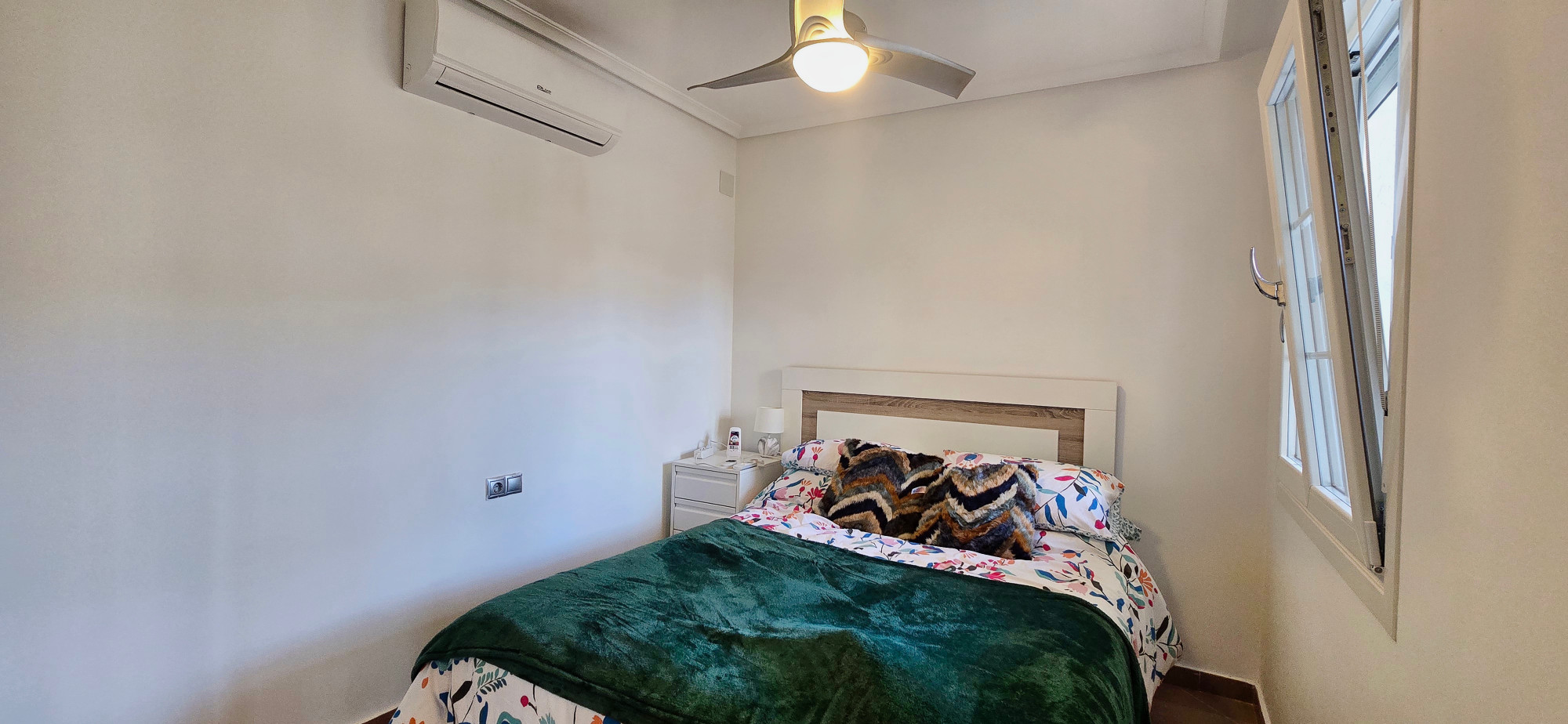 Property for sale - Villa for sale - Orihuela Costa - Los Dolses