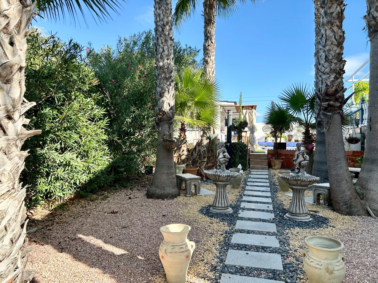 Property for sale - Villa for sale - Torrevieja - San Luis