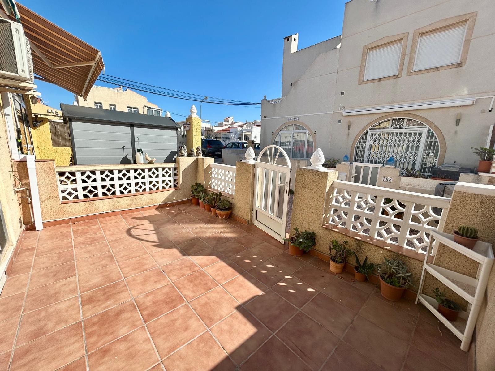 Property for sale - Bungalow for sale - Torrevieja - La Siesta