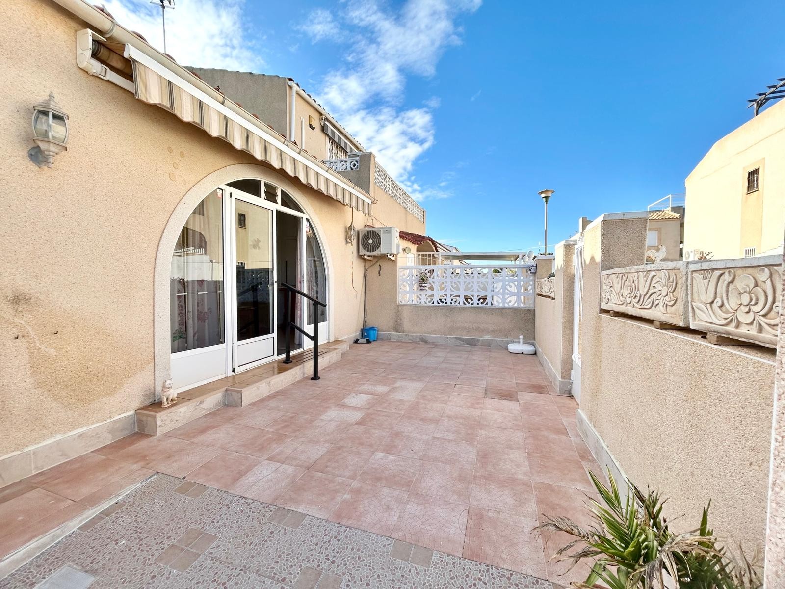 Property for sale - Bungalow for sale - Torrevieja - La Siesta