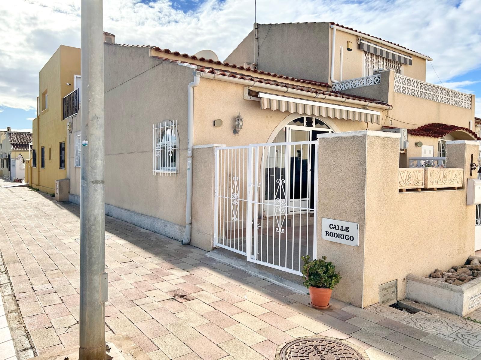 Property for sale - Bungalow for sale - Torrevieja - La Siesta