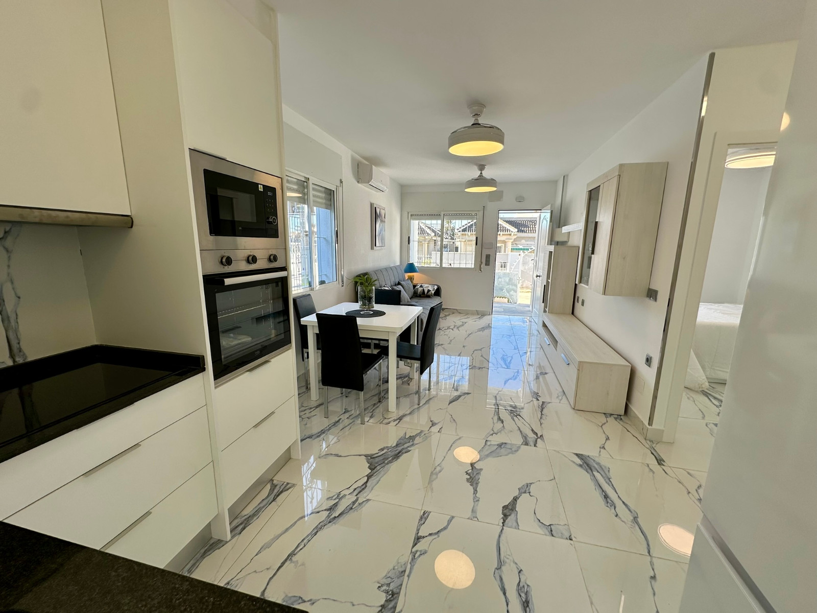 Property for sale - Bungalow for sale - Torrevieja - La Siesta