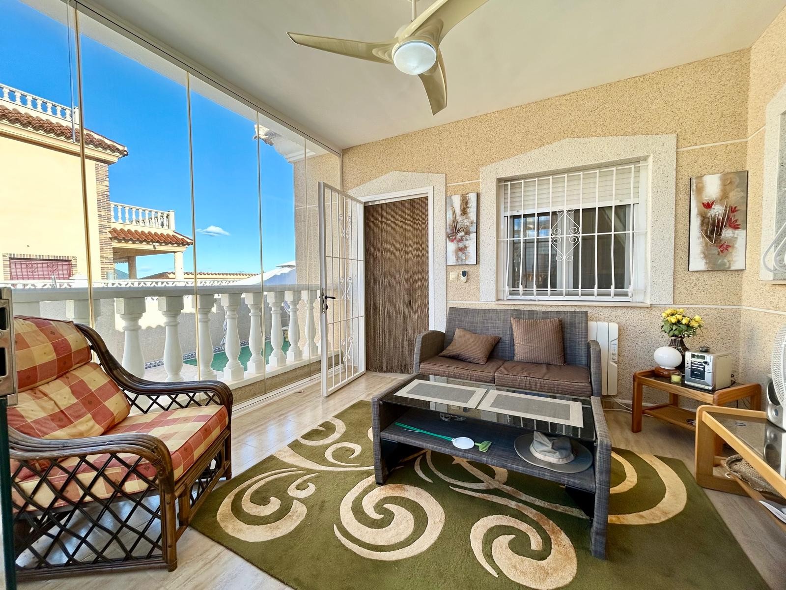 Property for sale - Villa for sale - Torrevieja - El Chaparral