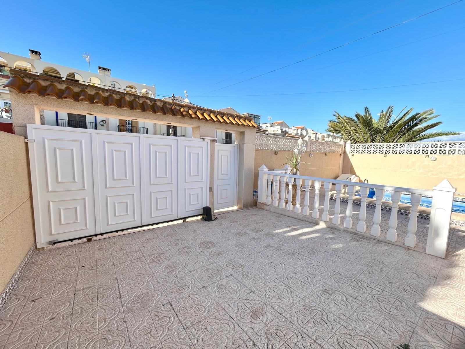 Property for sale - Villa for sale - Torrevieja - El Chaparral