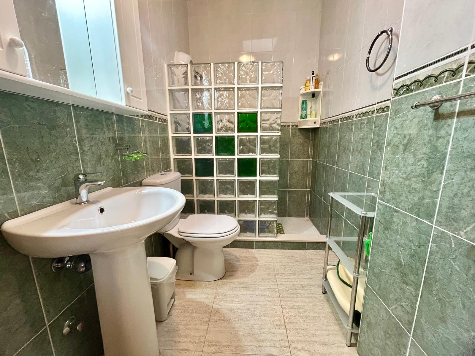 Te koop aangeboden onroerend goed - Villa te koop - Torrevieja - El Chaparral