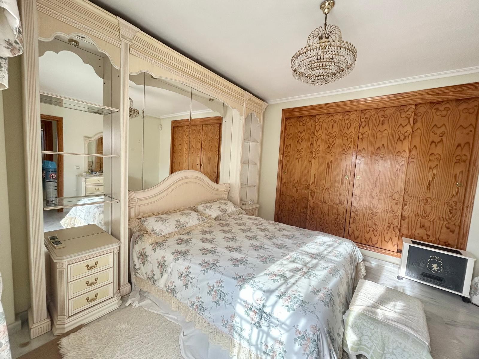 Property for sale - Villa for sale - Torrevieja - La Torreta