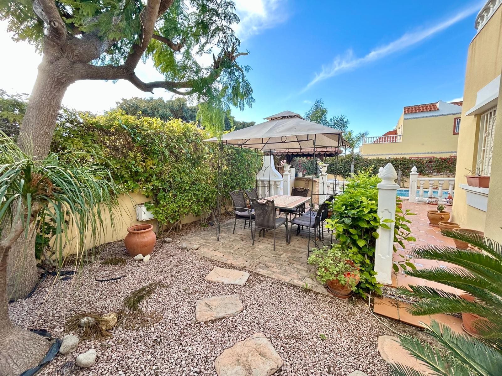 Property for sale - Villa for sale - Torrevieja - La Torreta