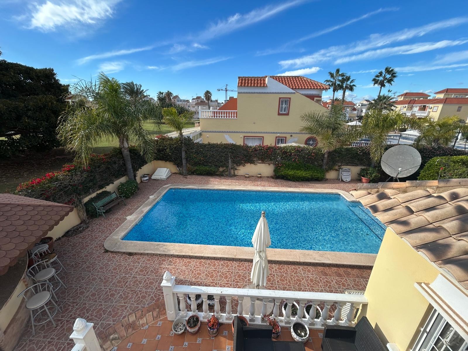 Property for sale - Villa for sale - Torrevieja - La Torreta