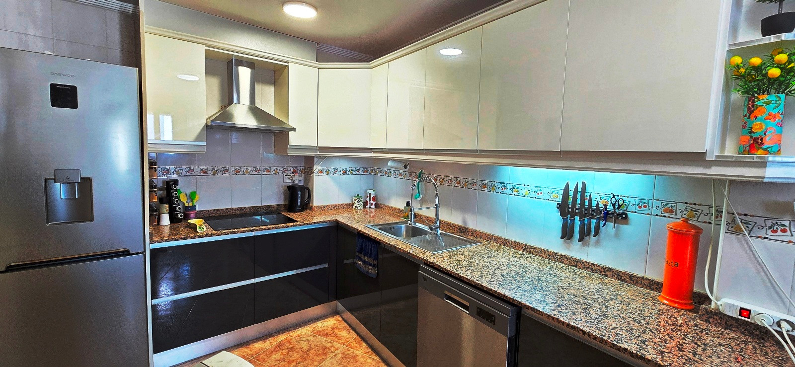 Propriété à vendre - Appartement à vendre - Almoradi