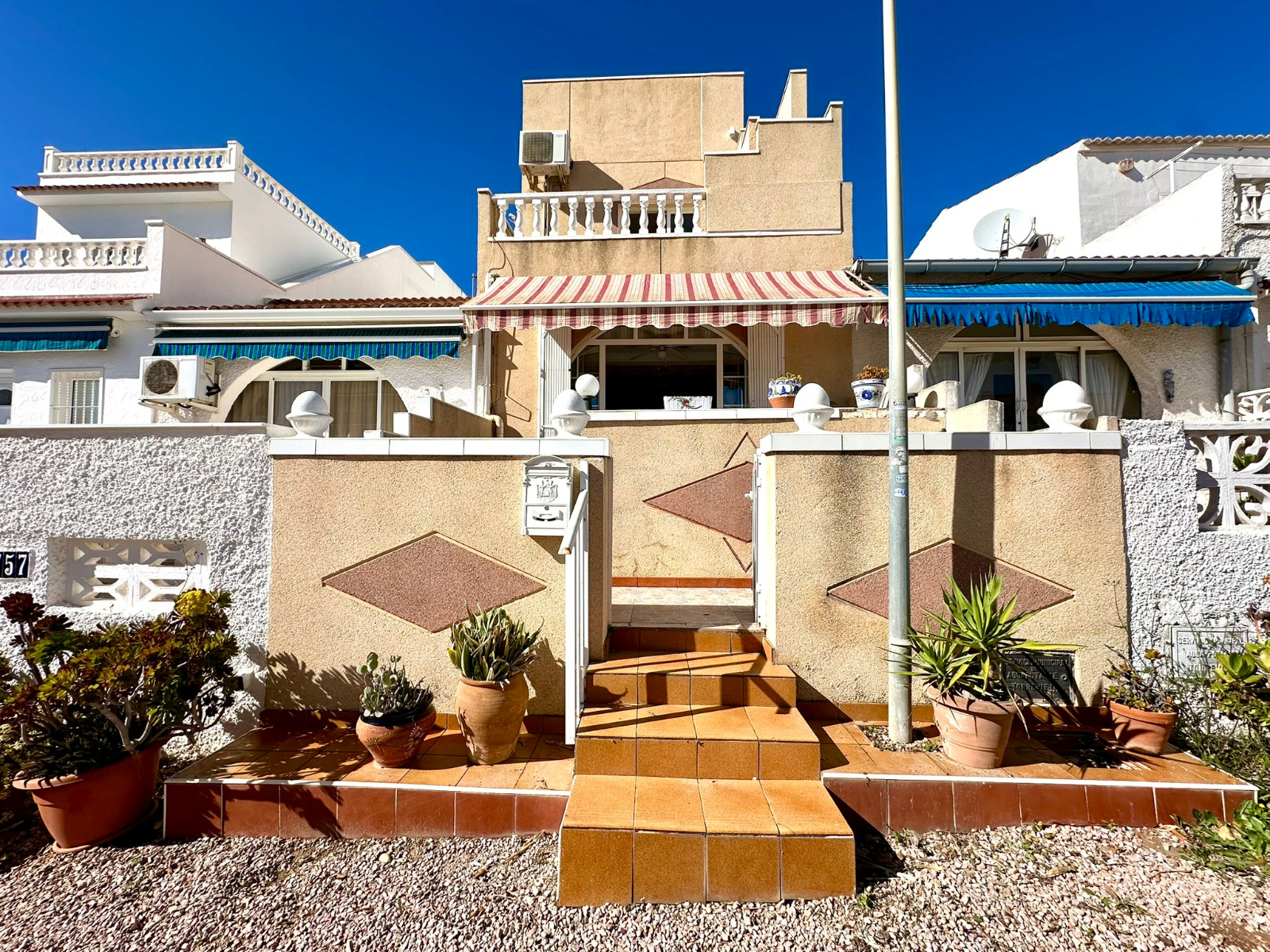 Property for sale - Townhouse for sale - Torrevieja - La Siesta