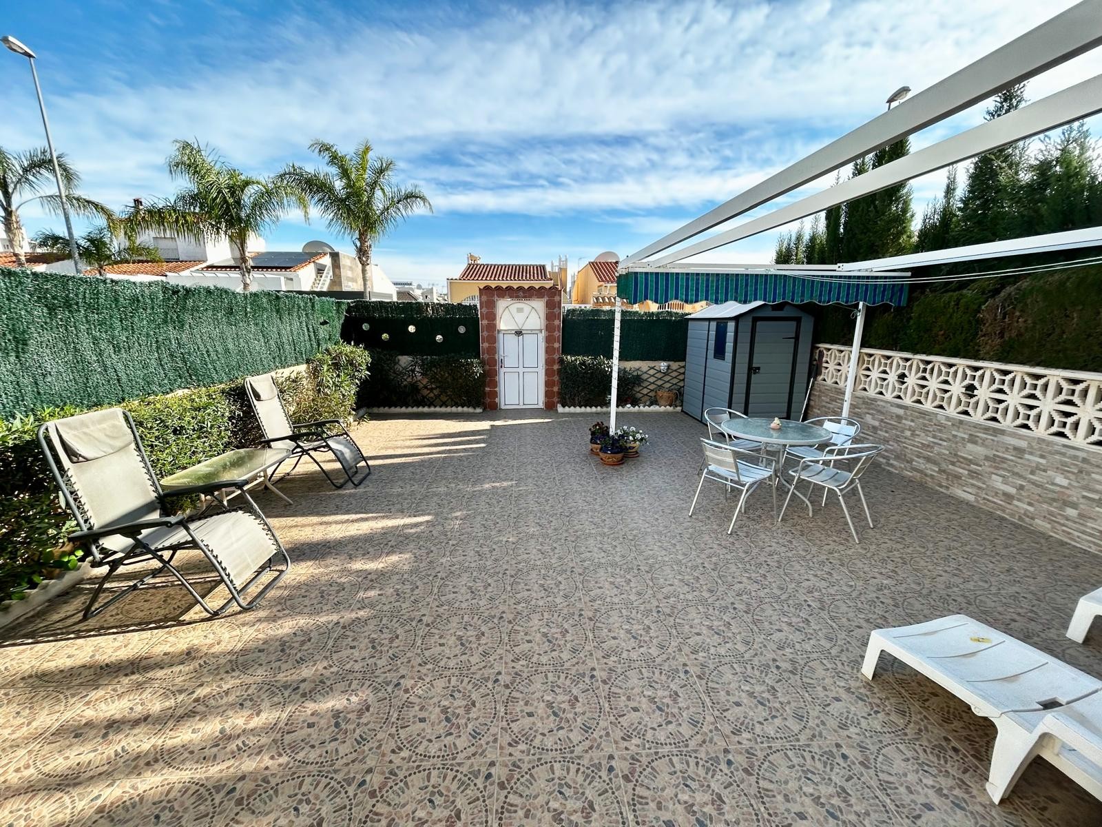 Property for sale - Villa for sale - Torrevieja - La Siesta