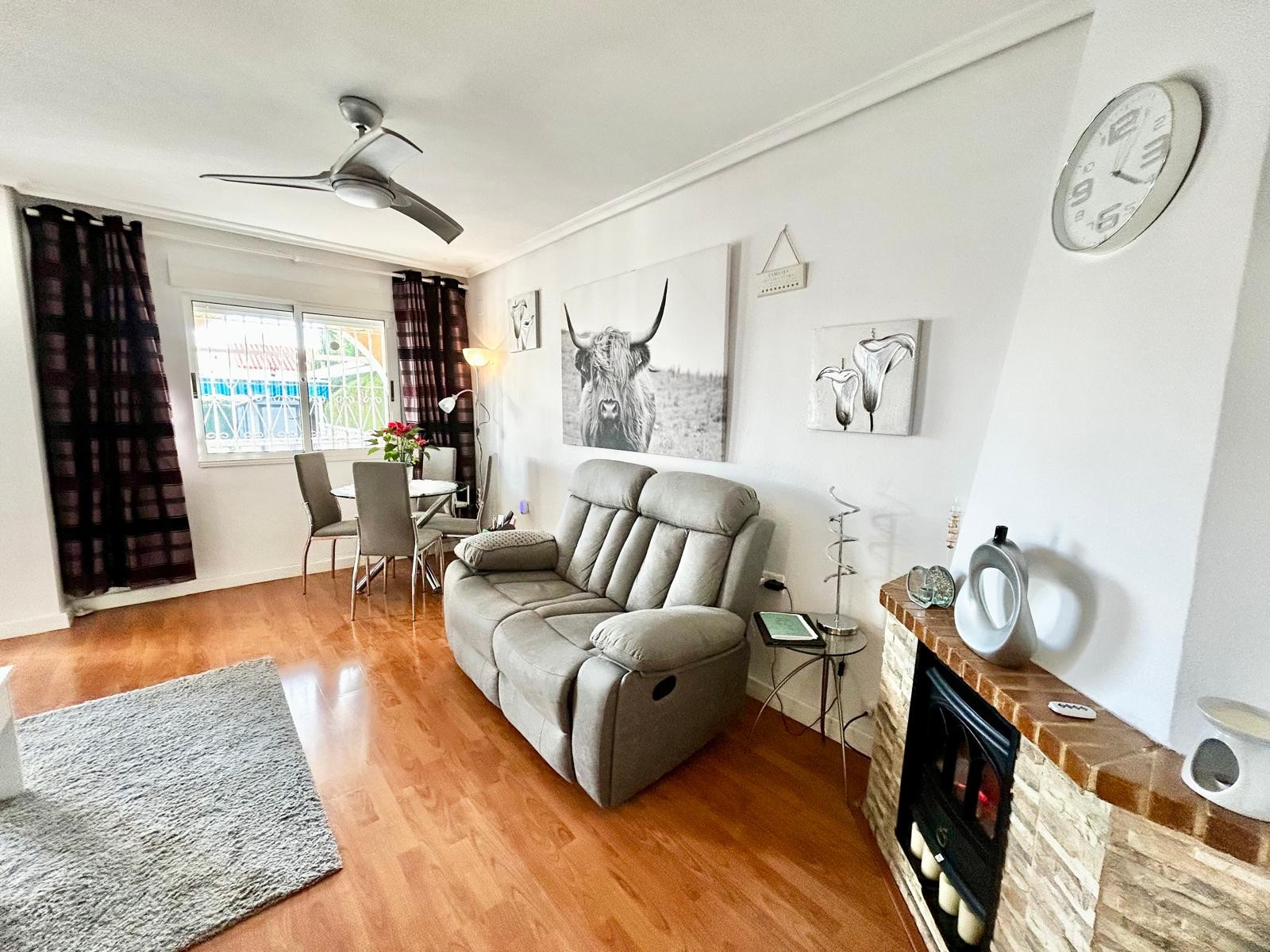 Property for sale - Villa for sale - Torrevieja - La Siesta