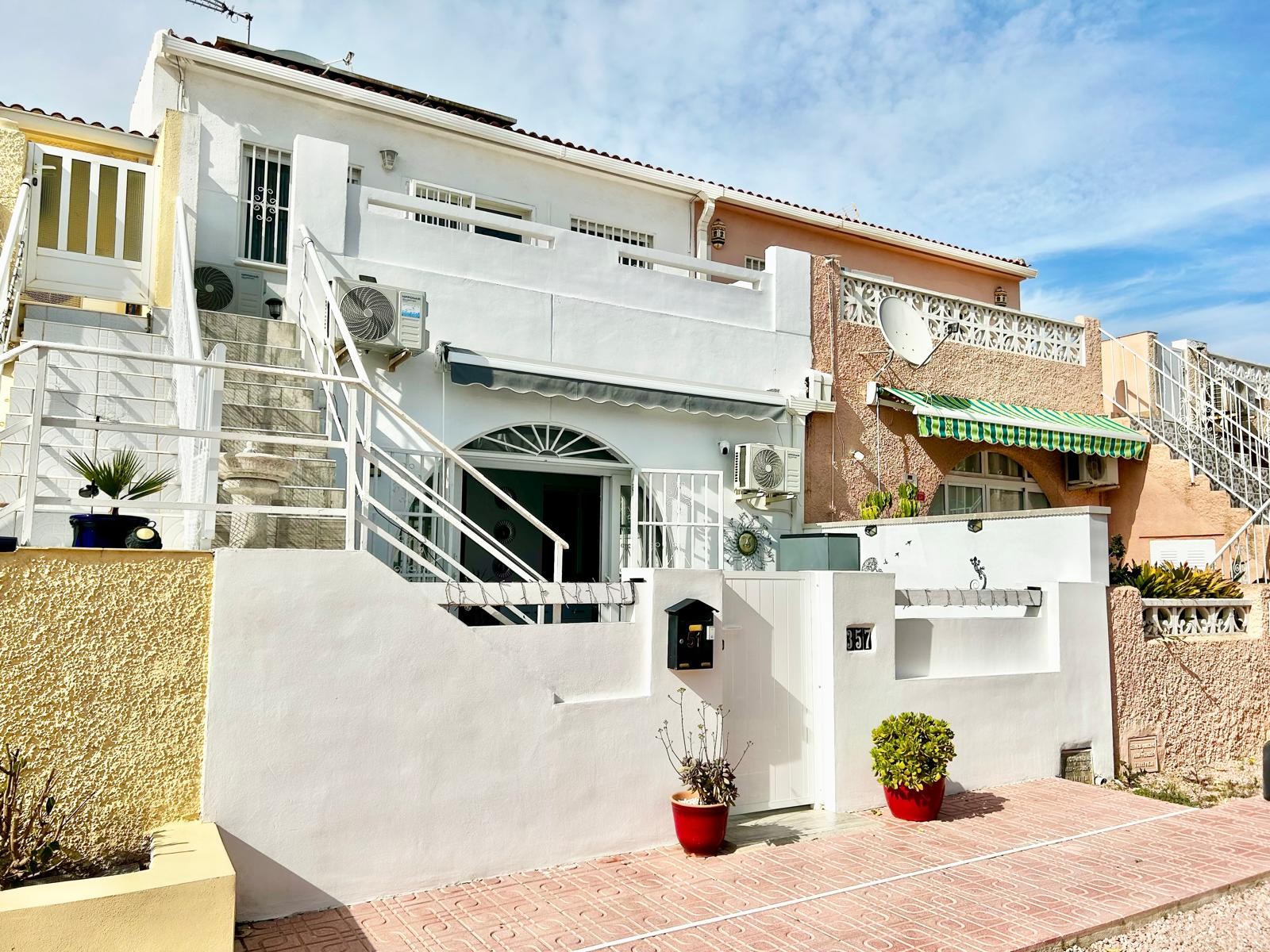Property for sale - Townhouse for sale - Torrevieja - La Siesta
