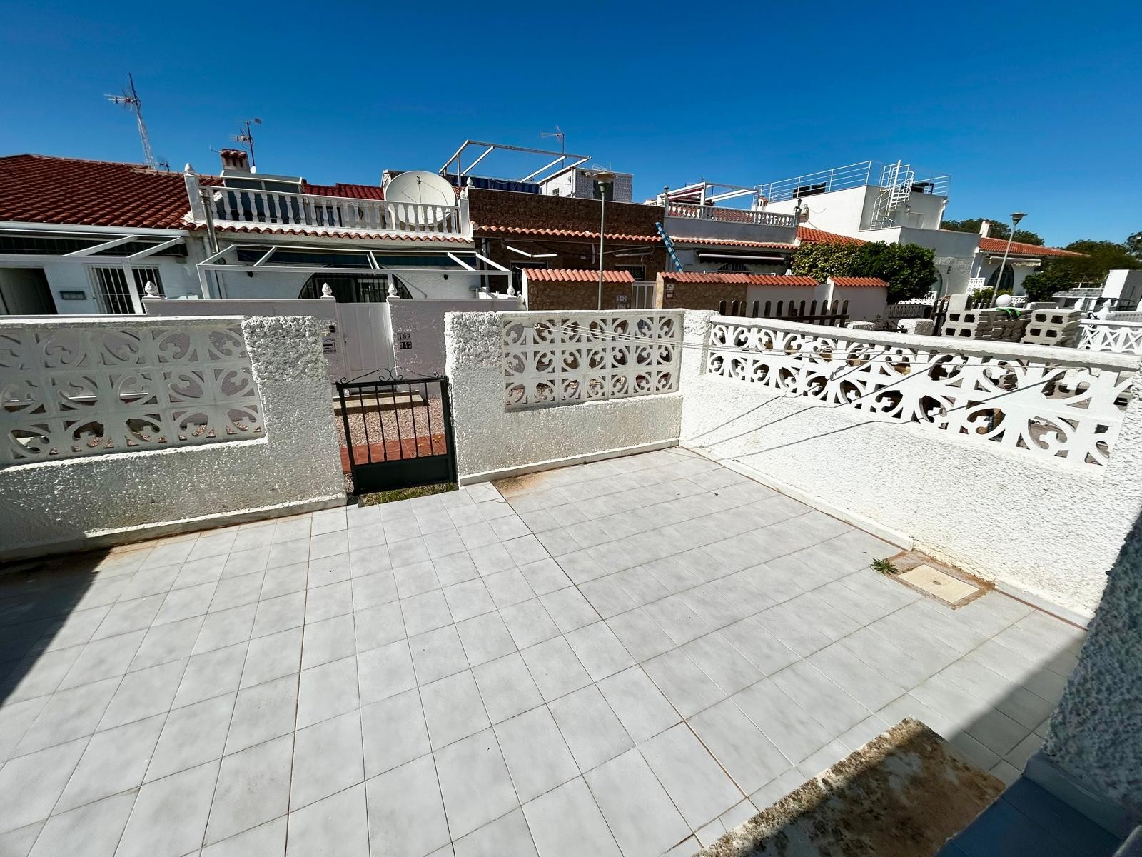 Property for sale - Bungalow for sale - Torrevieja - La Siesta