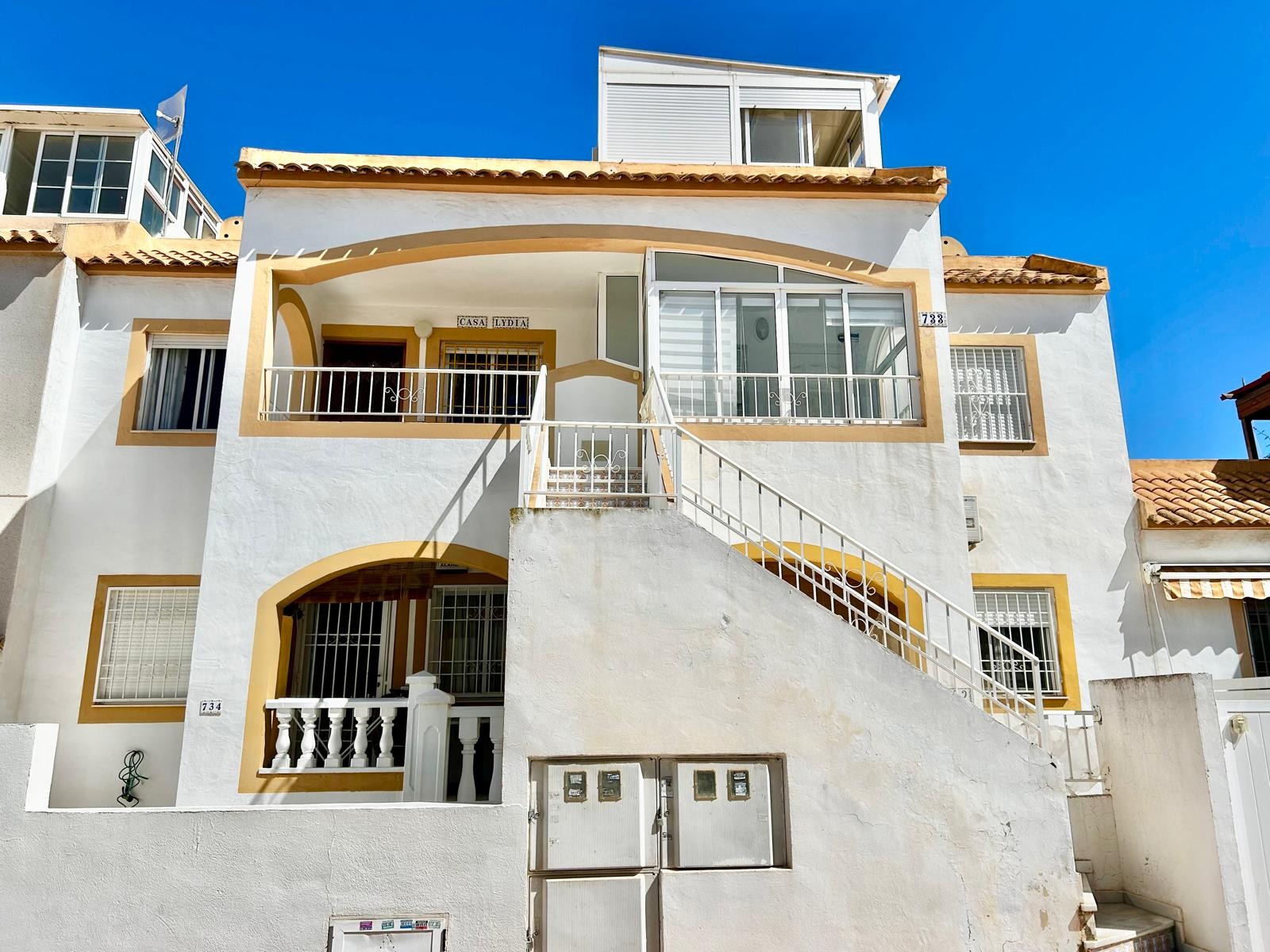 Property for sale - Bungalow for sale - Torrevieja - Altos del Limonar