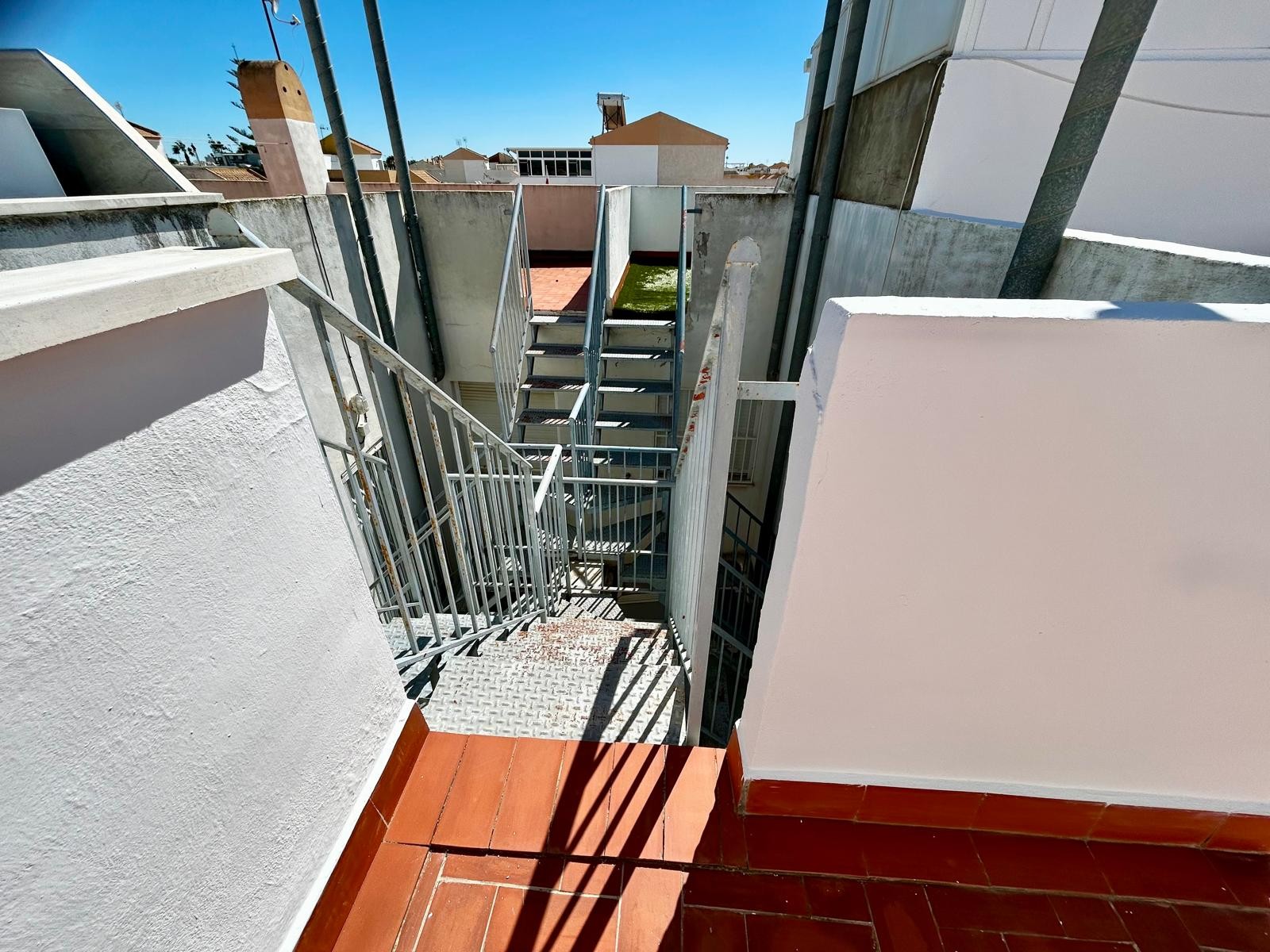 Property for sale - Bungalow for sale - Torrevieja - Altos del Limonar