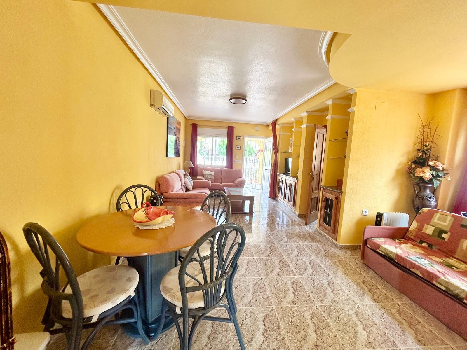 Property for sale - Villa for sale - Torrevieja - La Torreta