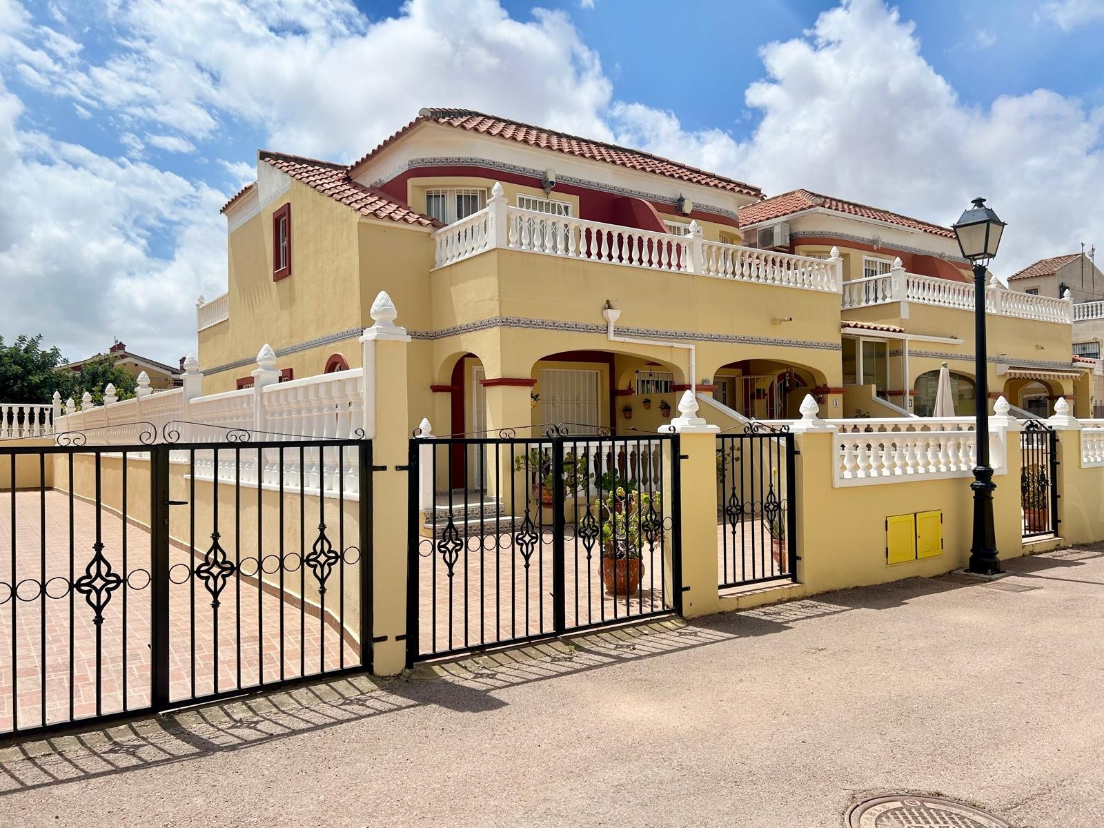Property for sale - Villa for sale - Torrevieja - La Torreta