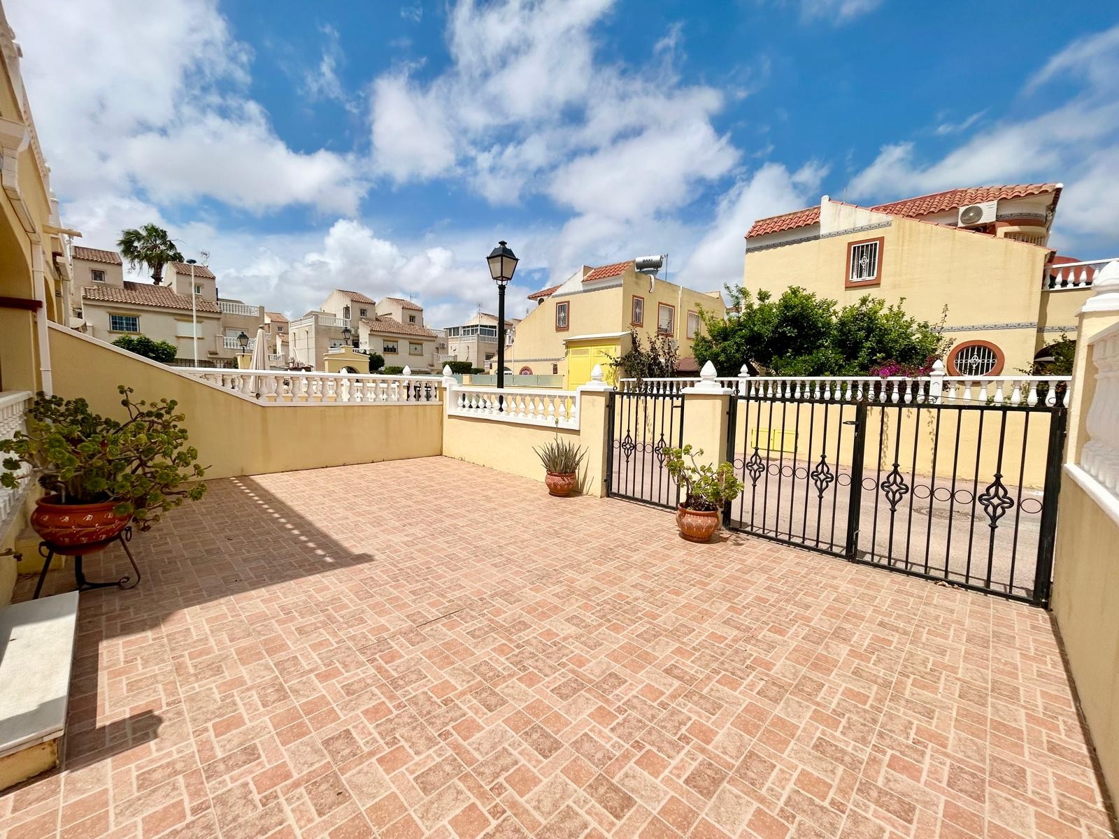 Property for sale - Villa for sale - Torrevieja - La Torreta