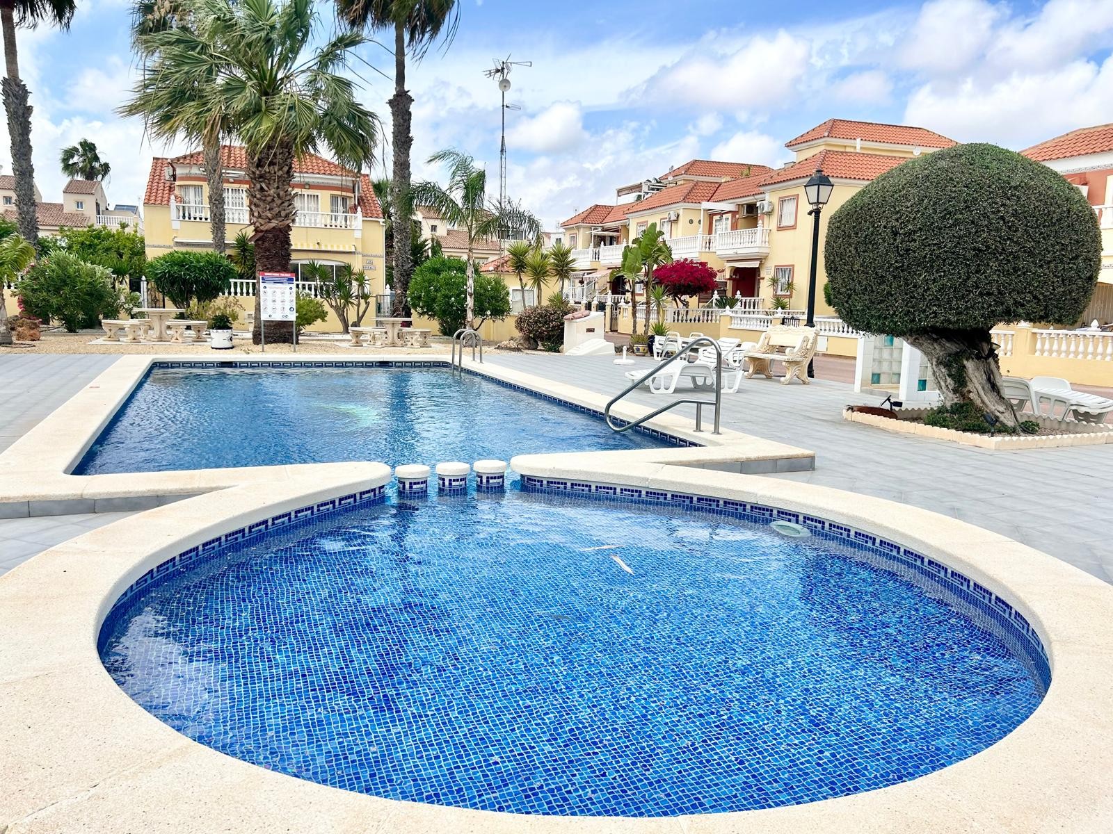 Property for sale - Villa for sale - Torrevieja - La Torreta