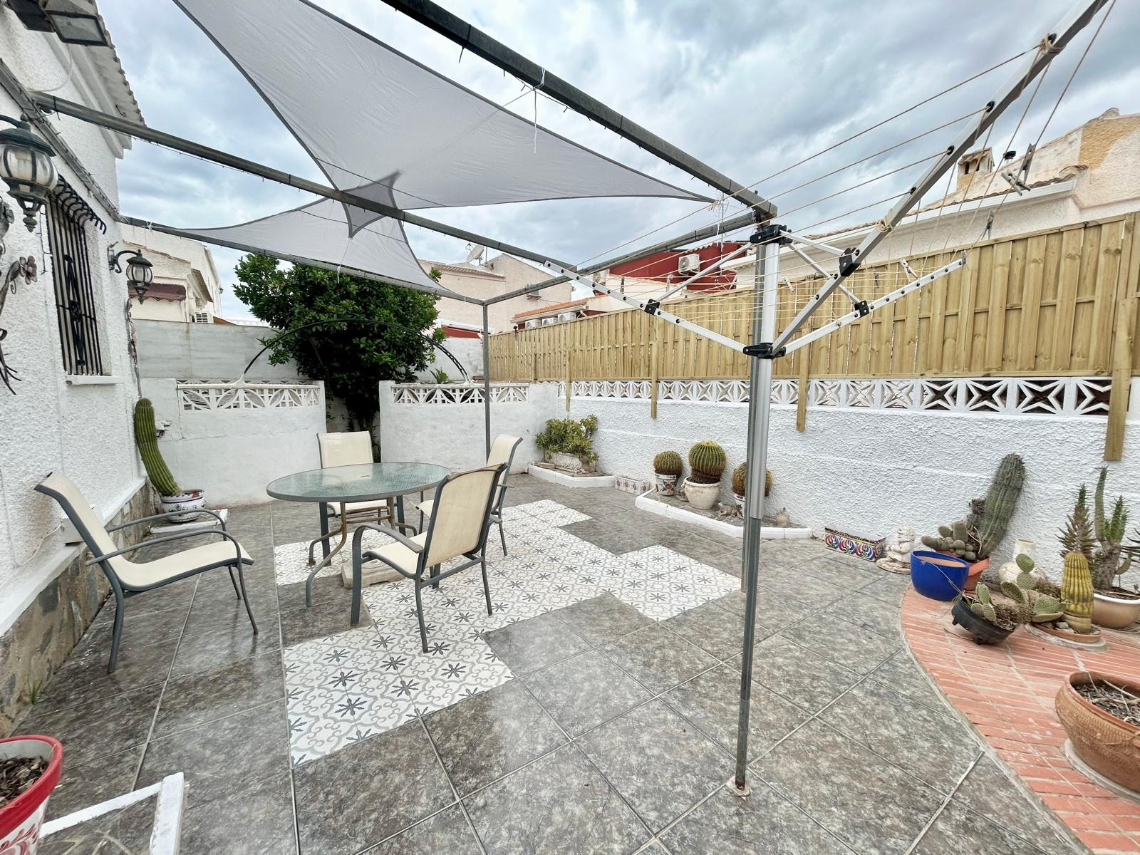 Propriété à vendre - Villa à vendre - Torrevieja - La Siesta