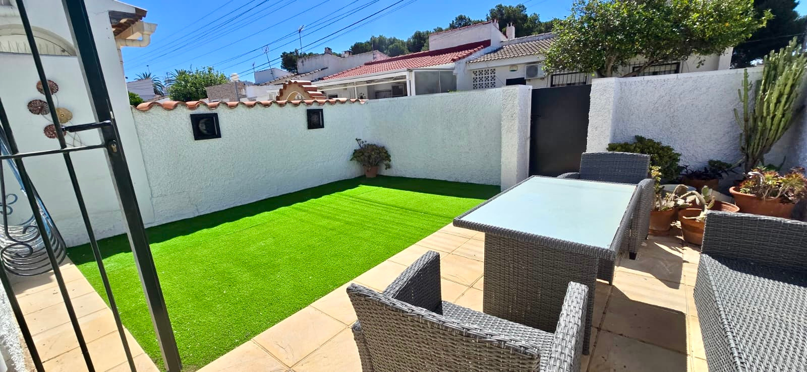 Property for sale - Bungalow for sale - Torrevieja - El Limonar