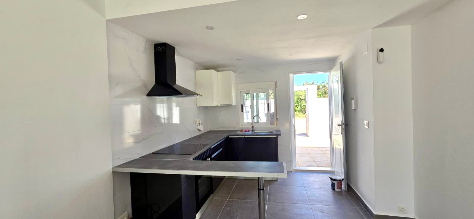 Property for sale - Bungalow for sale - Torrevieja - El Limonar