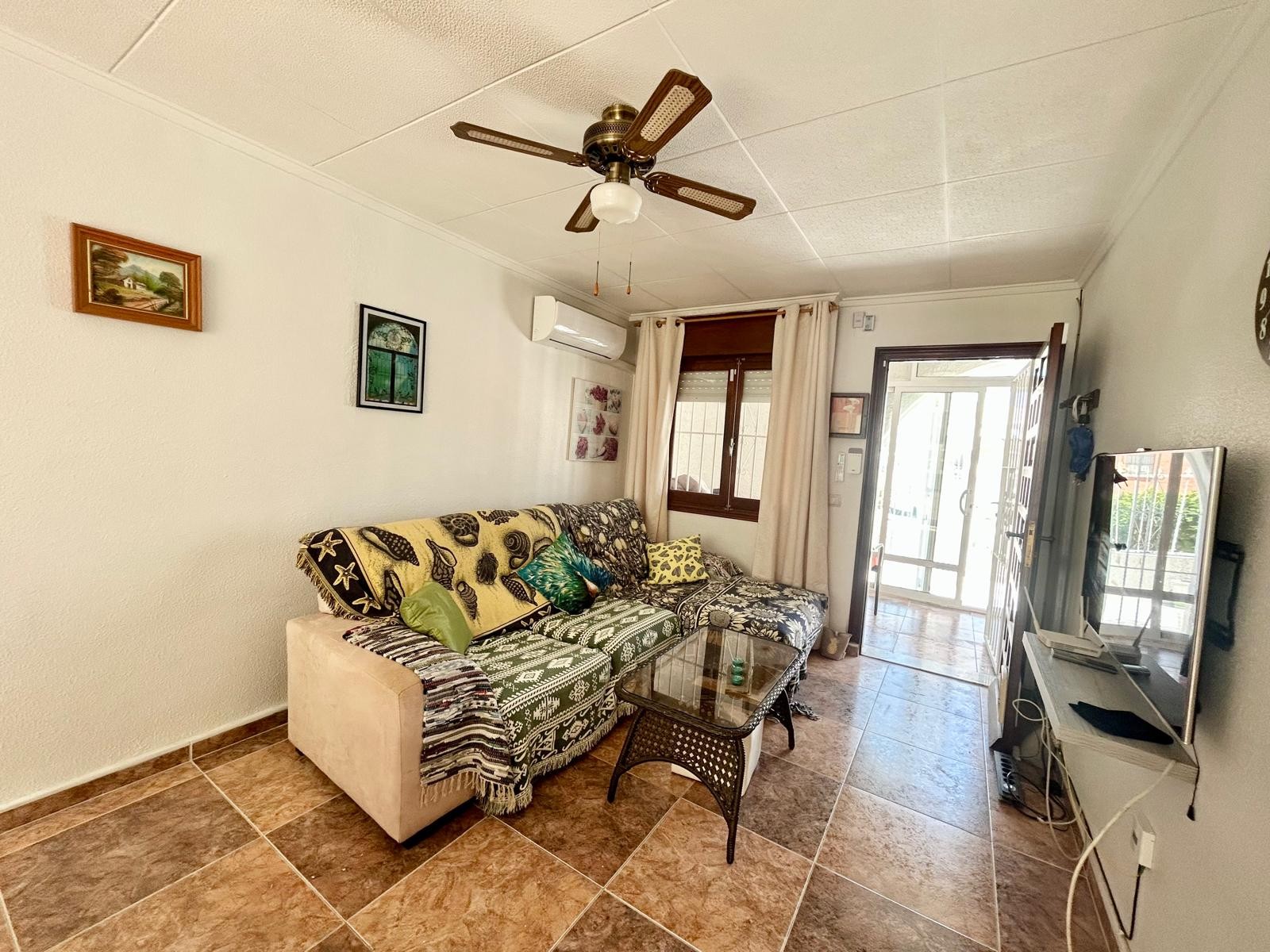 Property for sale - Bungalow for sale - Torrevieja - San Luis