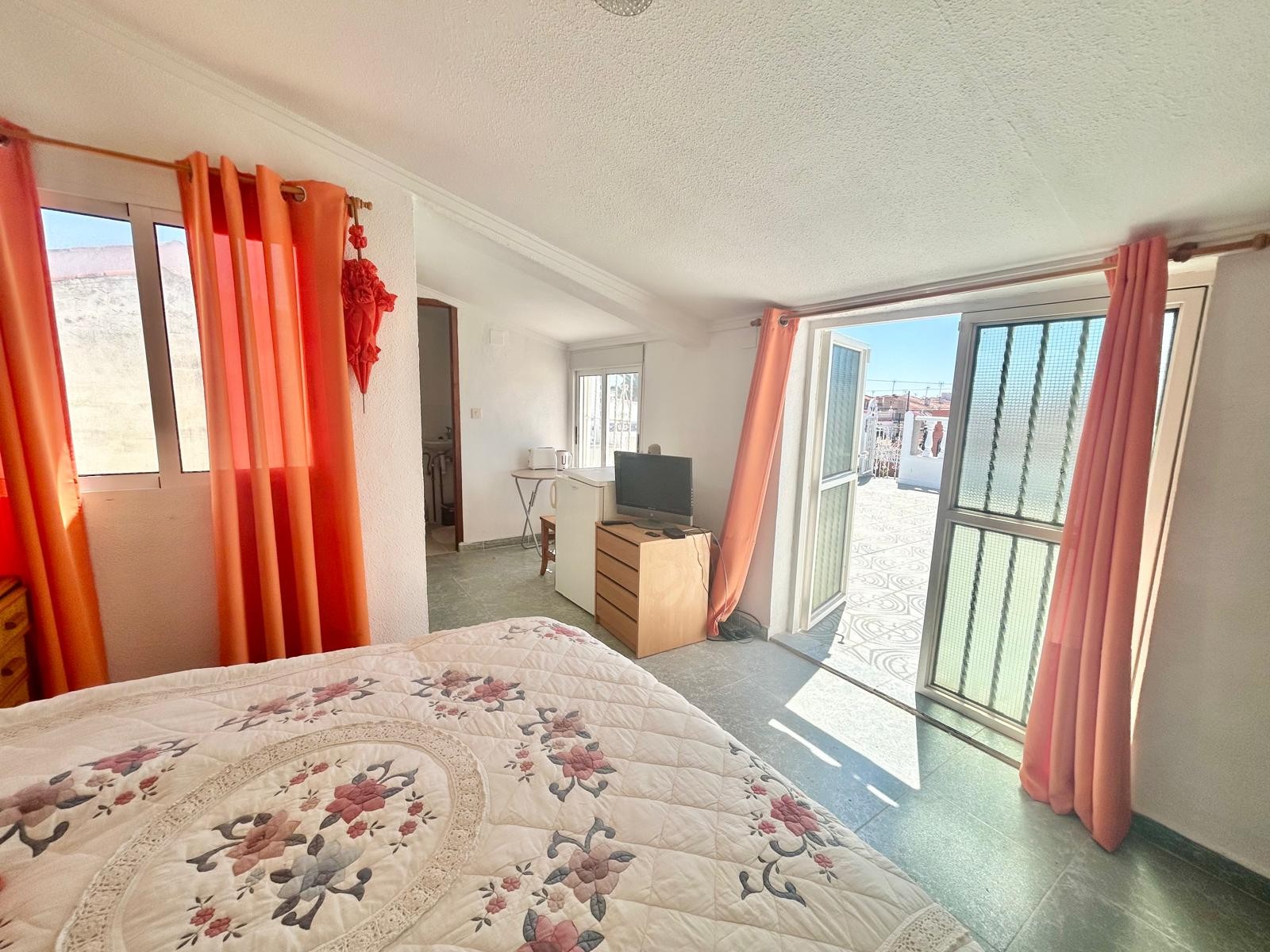 Property for sale - Bungalow for sale - Torrevieja - San Luis